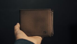 Purchase the top full-grain leather wallets in Singapore